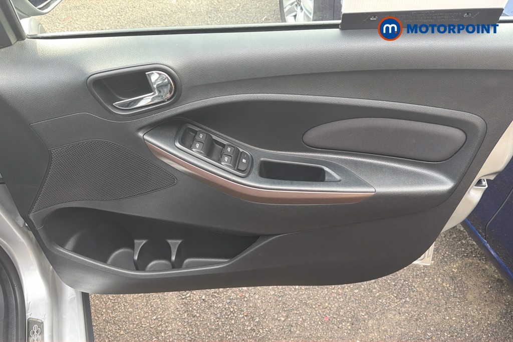 Ford Ka-Plus Active Manual Petrol Hatchback - Stock Number (1666127) - 2nd supplementary image