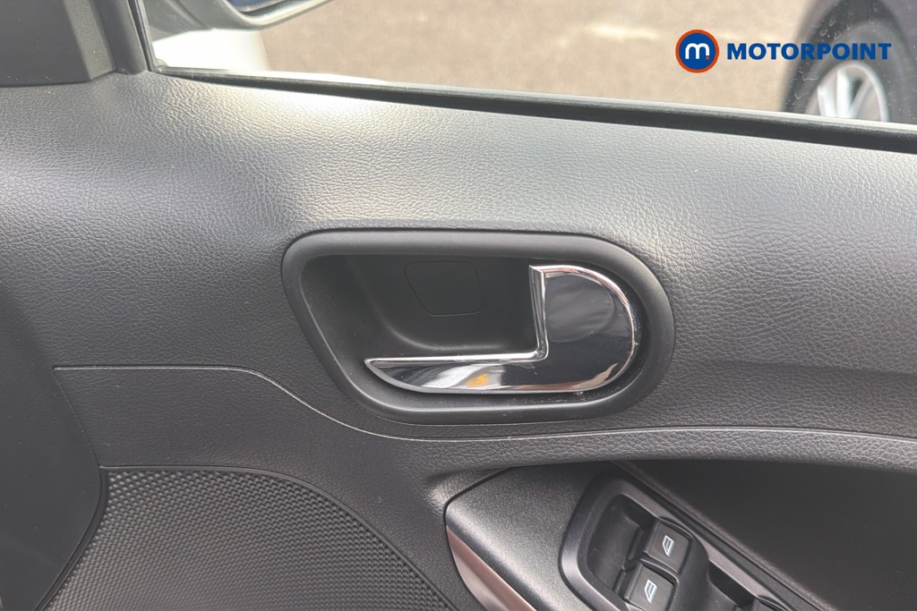 Ford Ka-Plus Active Manual Petrol Hatchback - Stock Number (1666127) - 3rd supplementary image