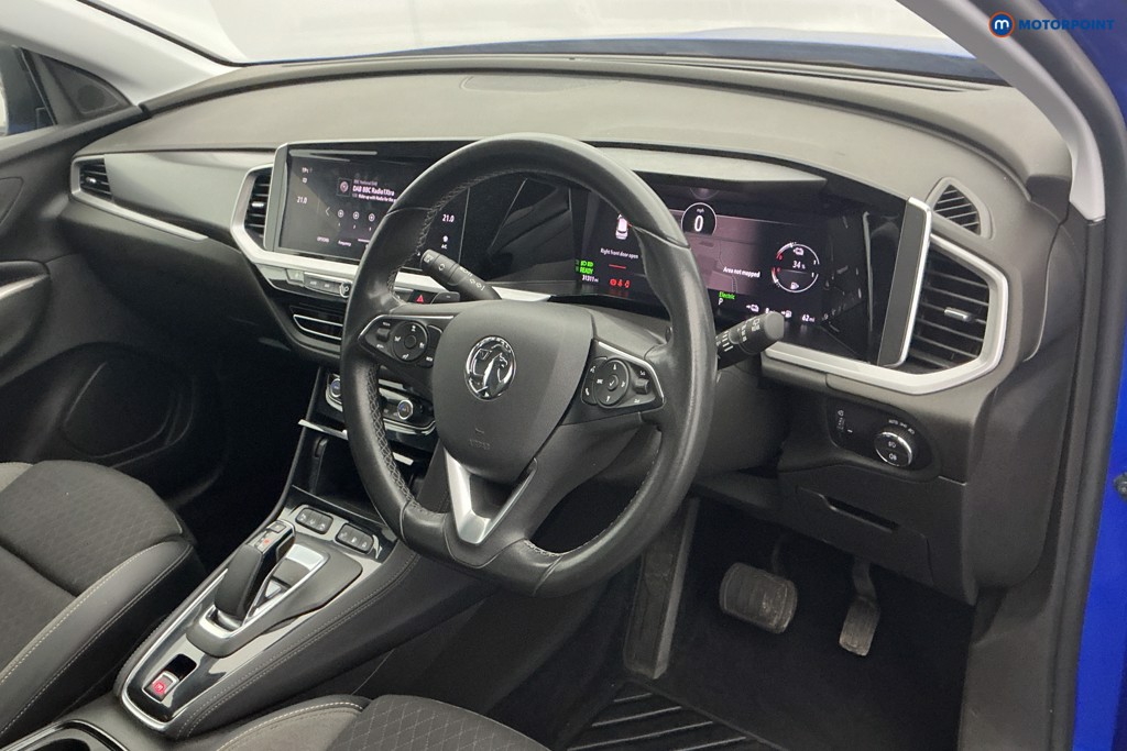 Vauxhall Grandland Elite Automatic Petrol Plug-In Hybrid SUV - Stock Number (1666886) - 8th supplementary image