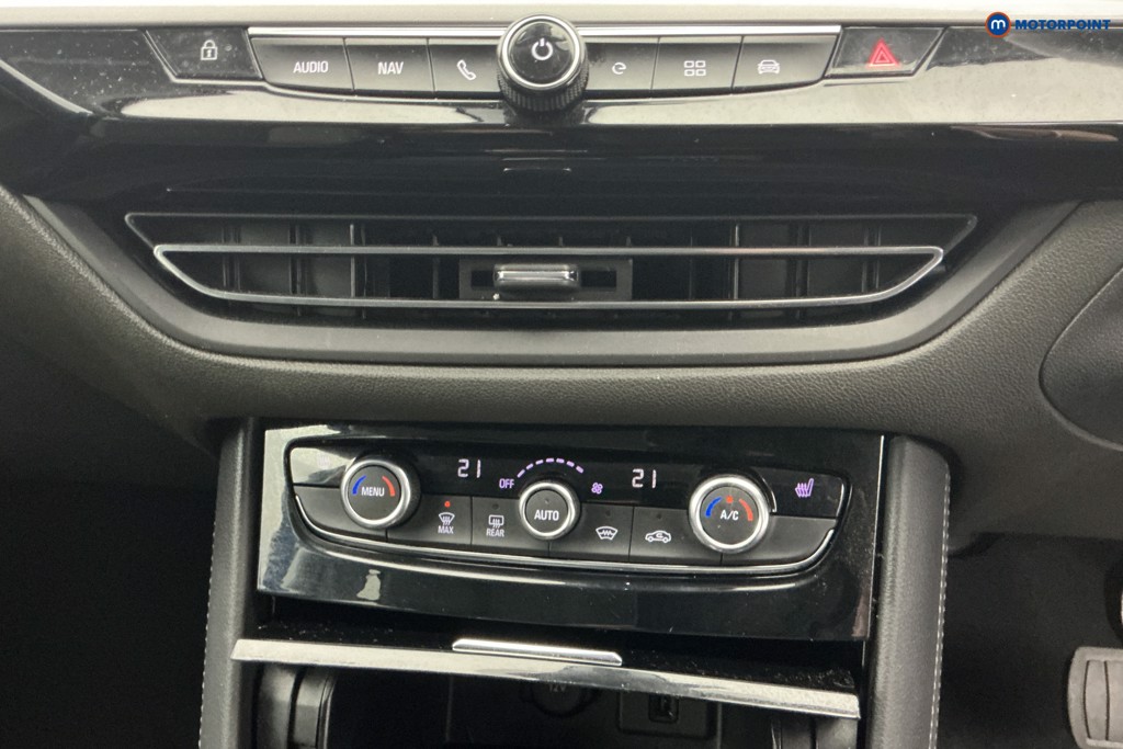 Vauxhall Grandland Elite Automatic Petrol Plug-In Hybrid SUV - Stock Number (1666886) - 17th supplementary image