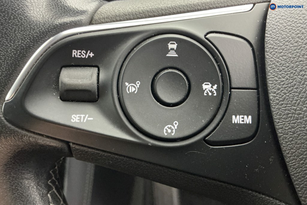 Vauxhall Grandland Elite Automatic Petrol Plug-In Hybrid SUV - Stock Number (1666886) - 20th supplementary image