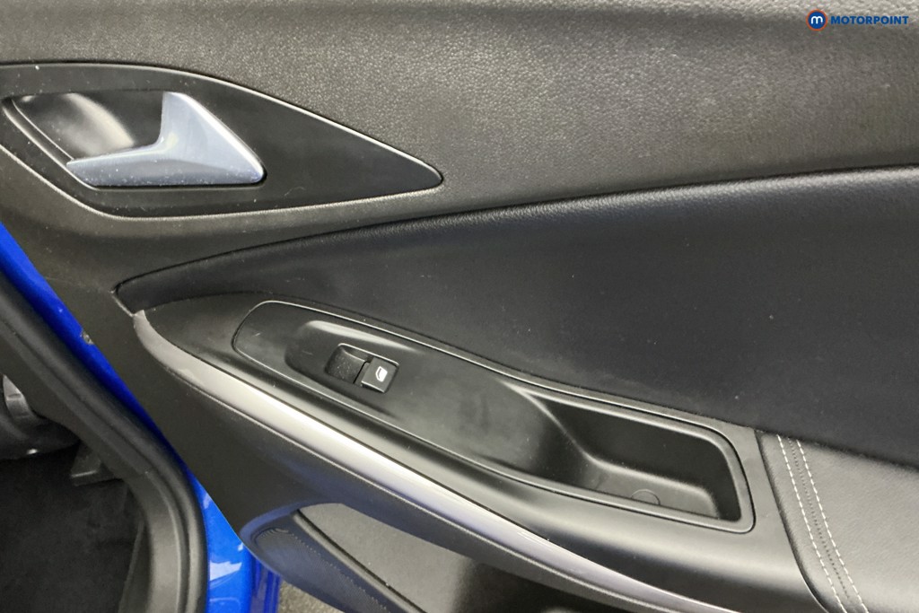 Vauxhall Grandland Elite Automatic Petrol Plug-In Hybrid SUV - Stock Number (1666886) - 27th supplementary image