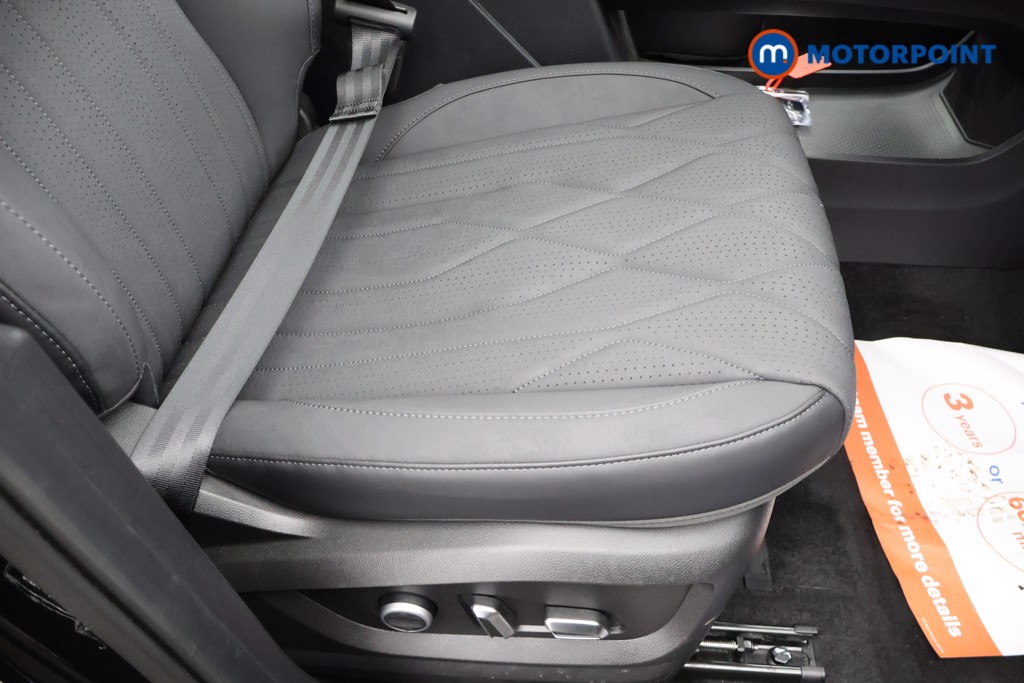 Chery Tiggo 8 Summit Automatic Petrol Plug-In Hybrid SUV - Stock Number (1669048) - 18th supplementary image