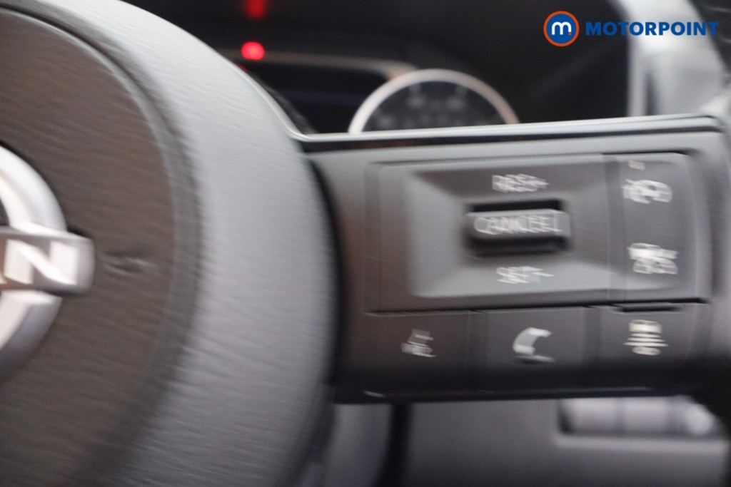 Nissan Qashqai Acenta Premium Manual Petrol SUV - Stock Number (1669130) - 13th supplementary image