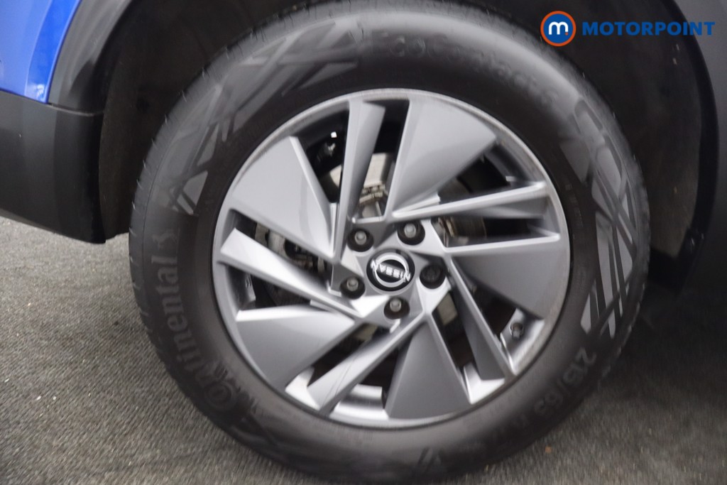 Nissan Qashqai Acenta Premium Manual Petrol SUV - Stock Number (1669130) - 26th supplementary image