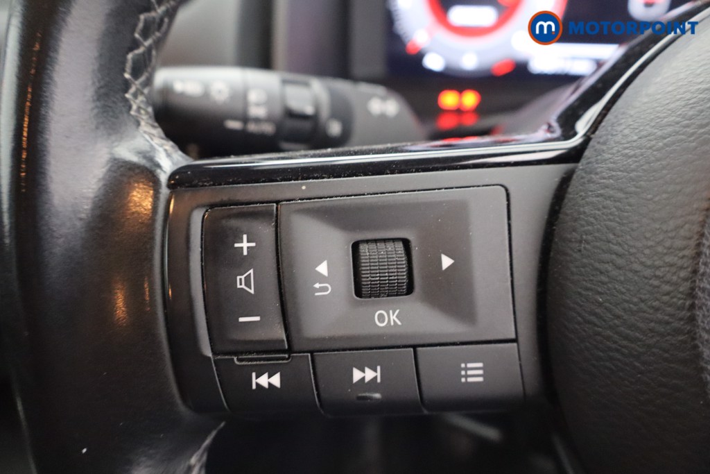Nissan Qashqai N-Connecta Manual Petrol SUV - Stock Number (1669356) - 15th supplementary image