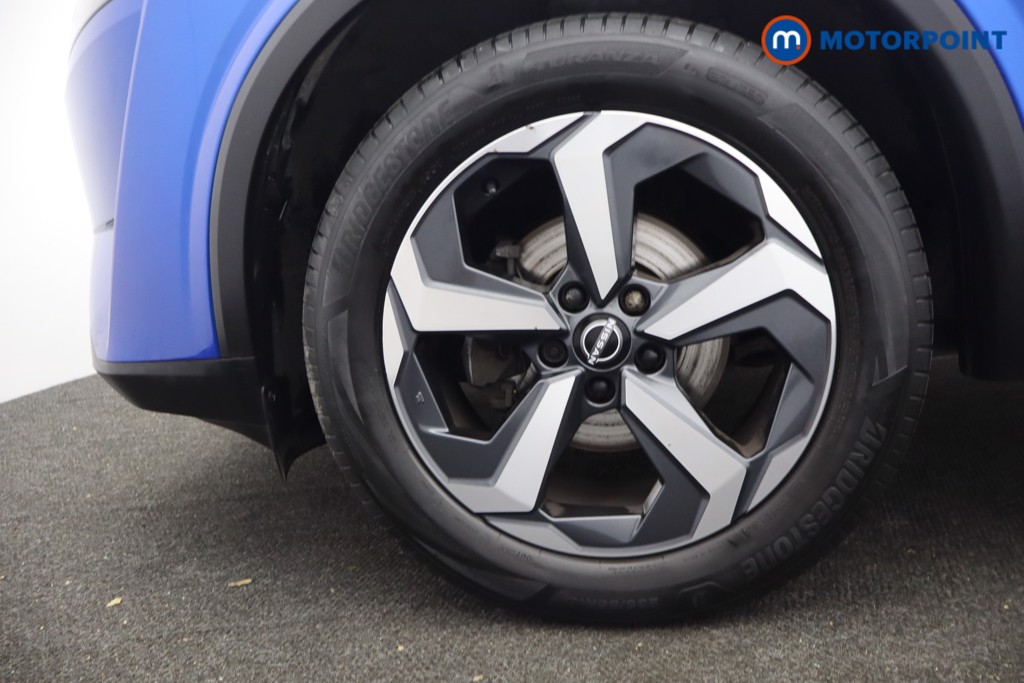 Nissan Qashqai N-Connecta Manual Petrol SUV - Stock Number (1669356) - 28th supplementary image