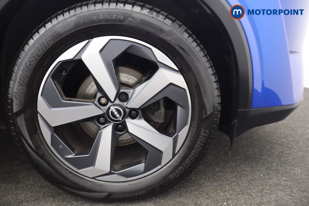 Nissan Qashqai N-Connecta Manual Petrol SUV - Stock Number (1669356) - 29th supplementary image