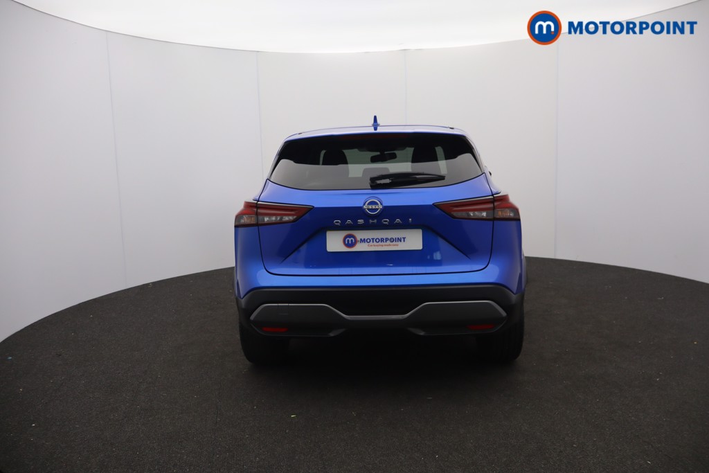 Nissan Qashqai N-Connecta Manual Petrol SUV - Stock Number (1669356) - 1st supplementary image