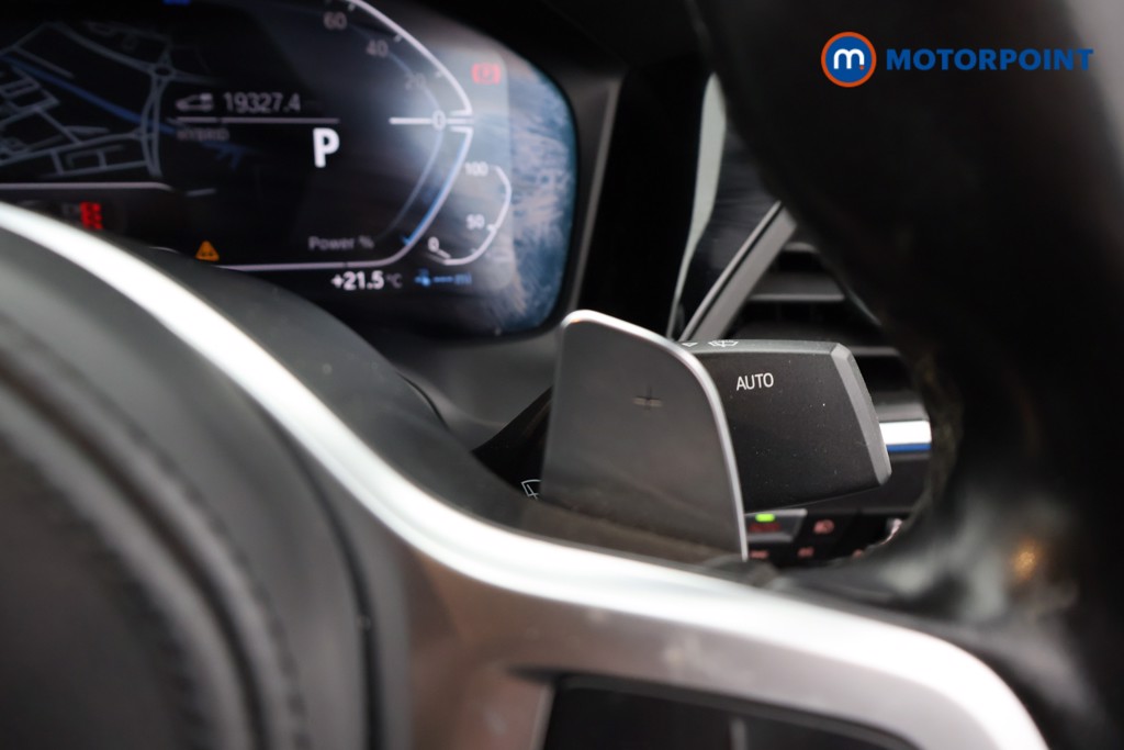 BMW 3 Series M Sport Automatic Petrol Plug-In Hybrid Saloon - Stock Number (1669415) - 9th supplementary image