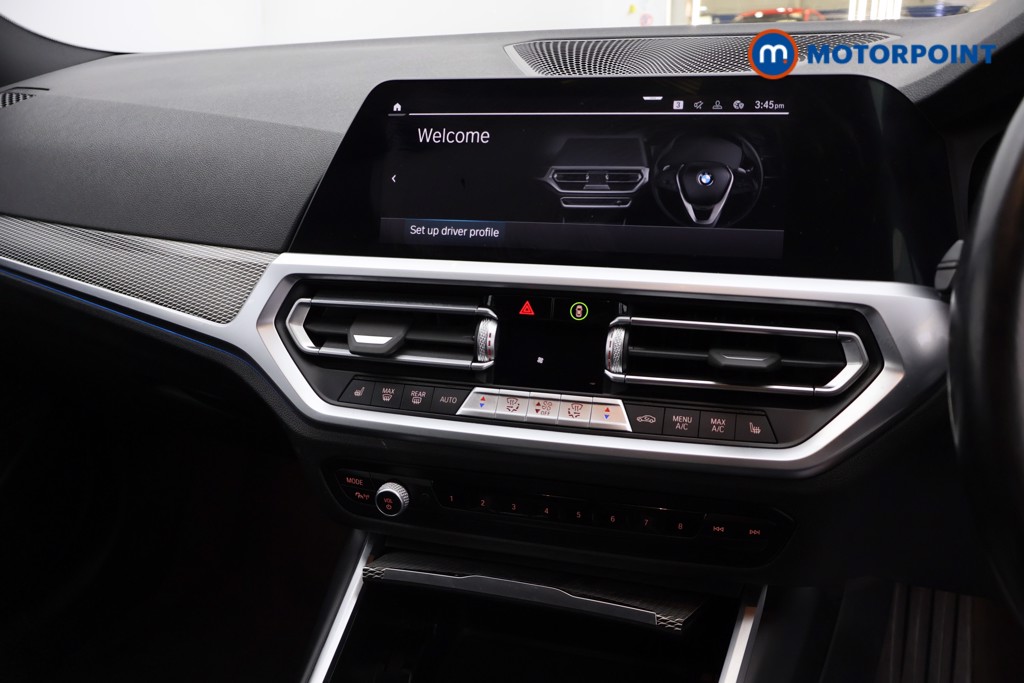 BMW 3 Series M Sport Automatic Petrol Plug-In Hybrid Saloon - Stock Number (1669415) - 11th supplementary image