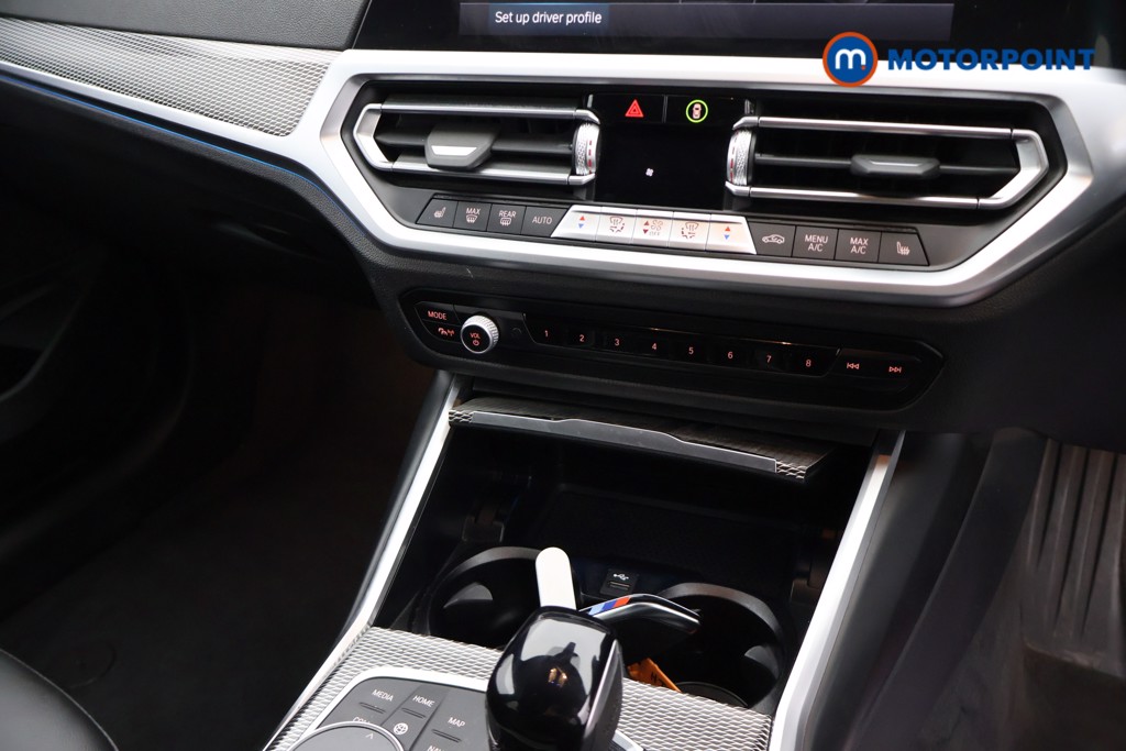 BMW 3 Series M Sport Automatic Petrol Plug-In Hybrid Saloon - Stock Number (1669415) - 12th supplementary image