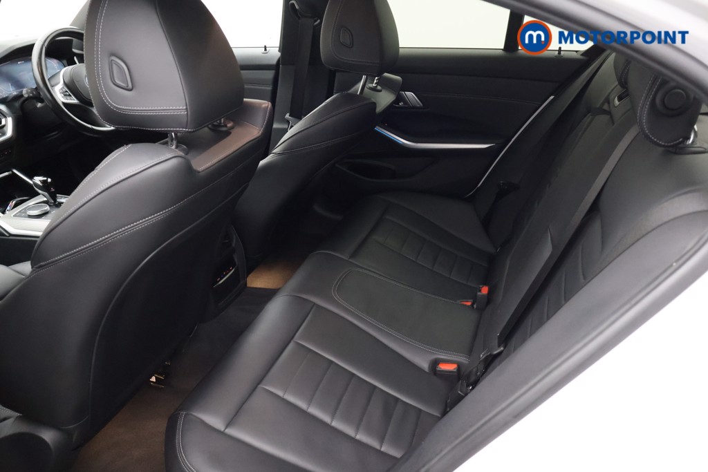BMW 3 Series M Sport Automatic Petrol Plug-In Hybrid Saloon - Stock Number (1669415) - 28th supplementary image