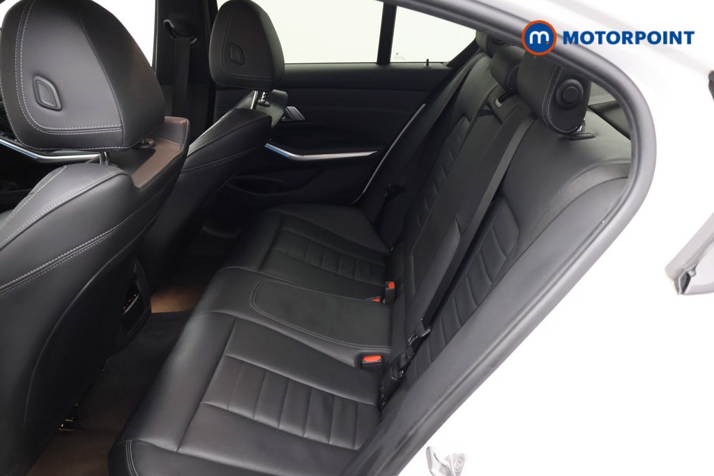 BMW 3 Series M Sport Automatic Petrol Plug-In Hybrid Saloon - Stock Number (1669415) - 29th supplementary image