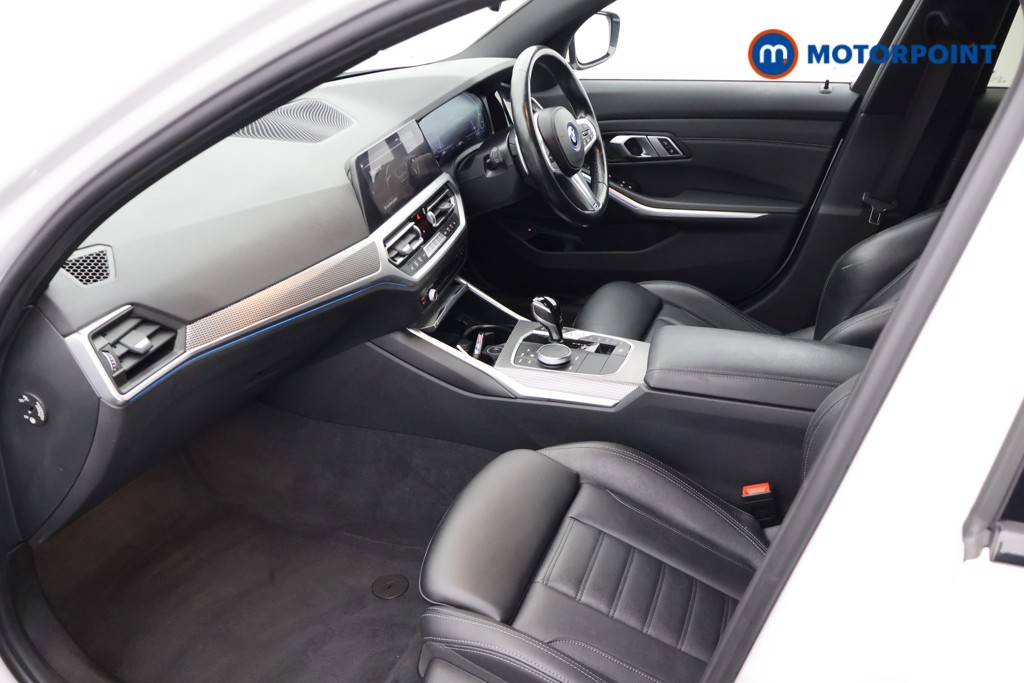 BMW 3 Series M Sport Automatic Petrol Plug-In Hybrid Saloon - Stock Number (1669415) - 31st supplementary image