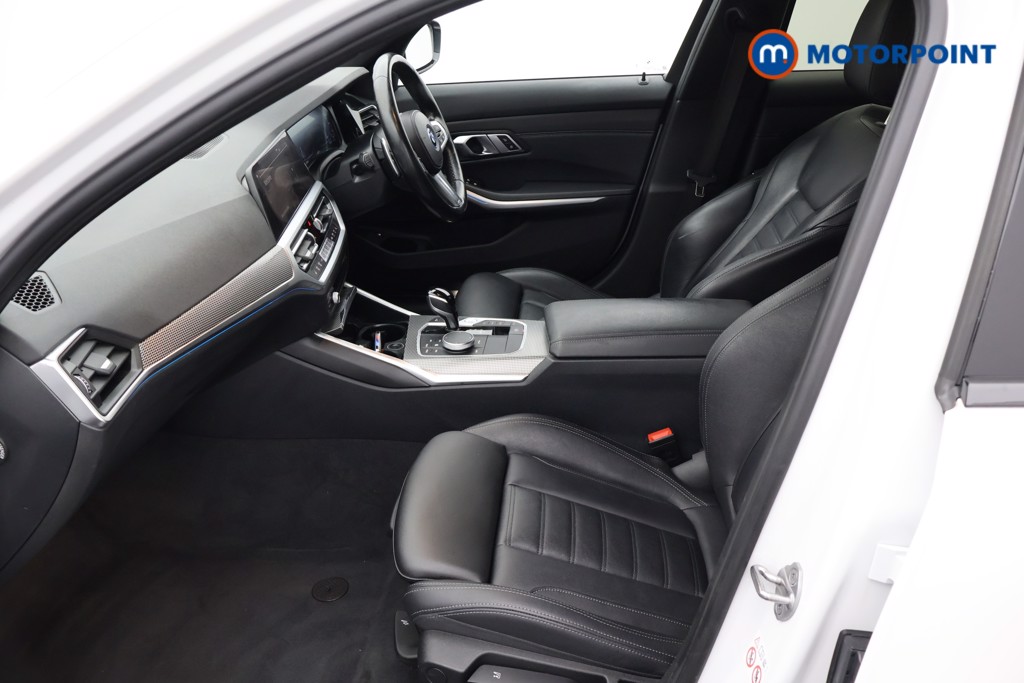 BMW 3 Series M Sport Automatic Petrol Plug-In Hybrid Saloon - Stock Number (1669415) - 32nd supplementary image