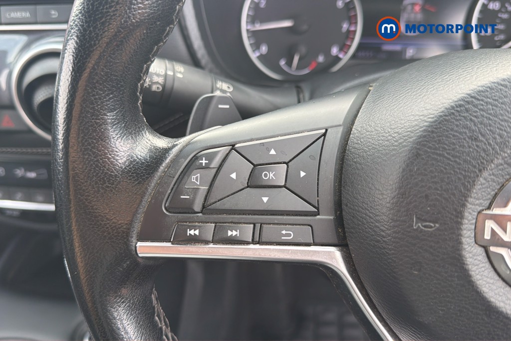 Nissan Juke N-Connecta Automatic Petrol SUV - Stock Number (1669469) - 7th supplementary image