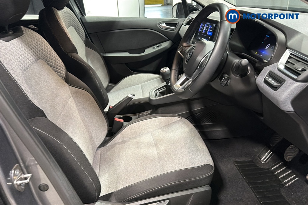 Renault Clio Evolution Manual Petrol Hatchback - Stock Number (1669889) - 22nd supplementary image