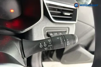 Renault Clio Evolution Manual Petrol Hatchback - Stock Number (1670180) - 6th supplementary image