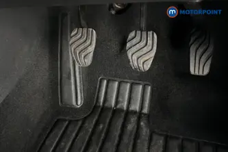 Renault Clio Evolution Manual Petrol Hatchback - Stock Number (1670180) - 24th supplementary image