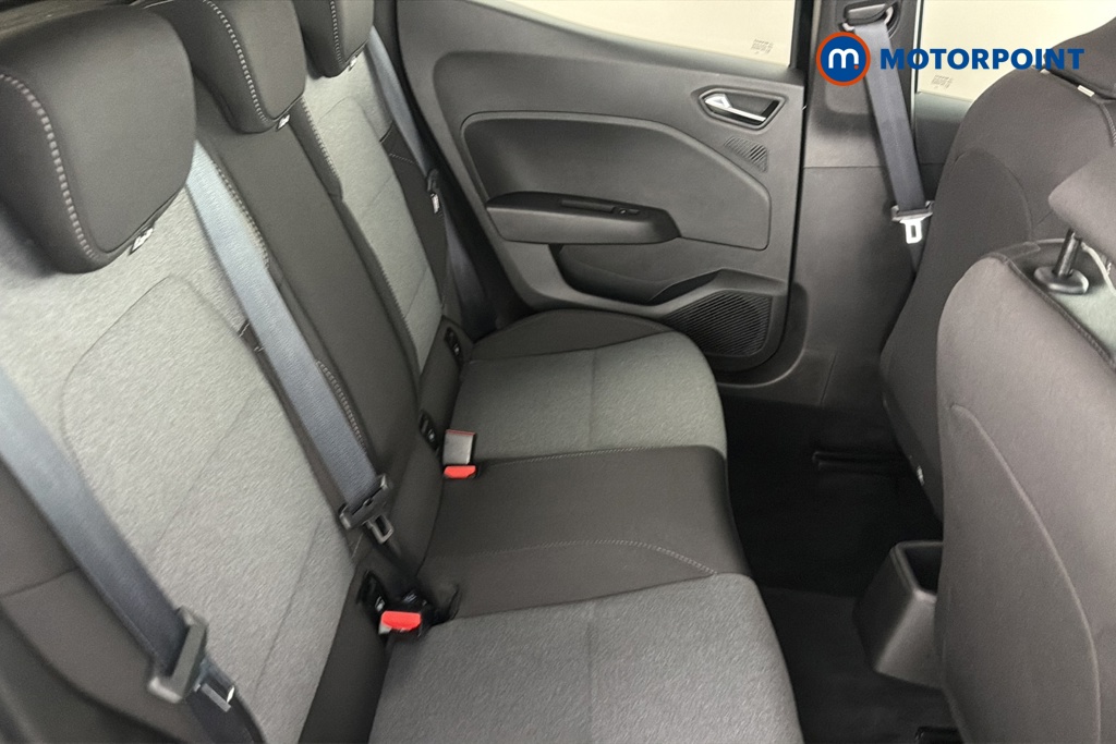 Renault Clio Evolution Manual Petrol Hatchback - Stock Number (1670180) - 25th supplementary image