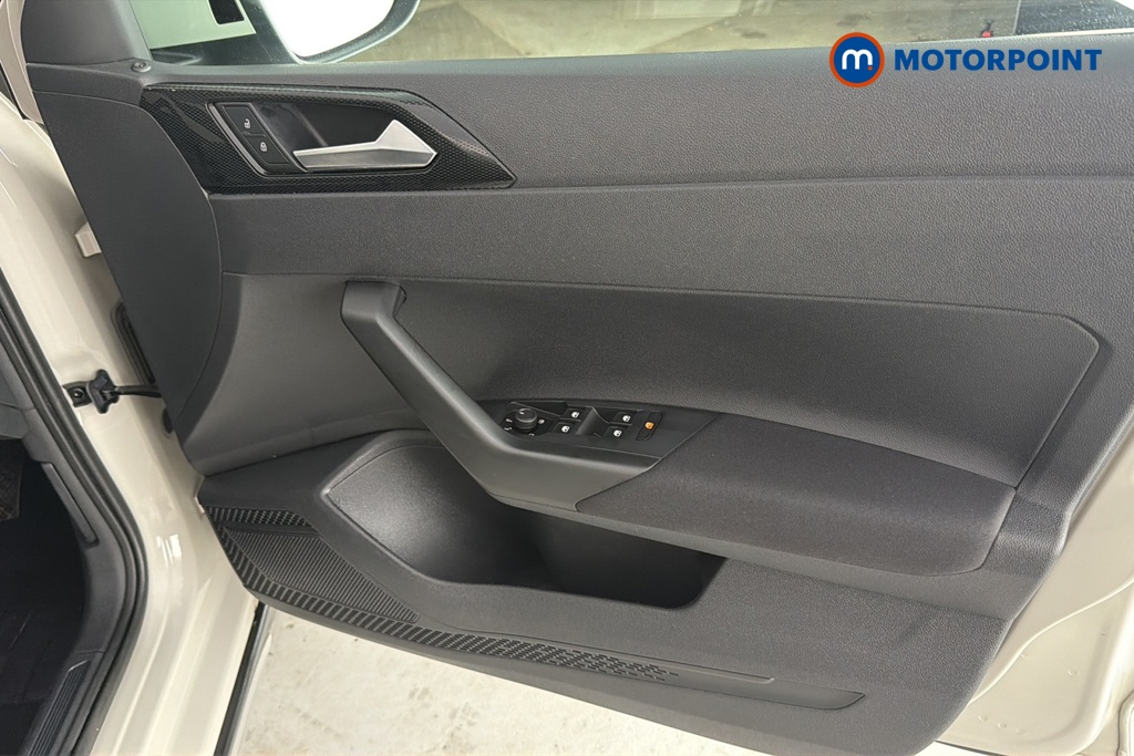 Volkswagen Taigo Life Manual Petrol SUV - Stock Number (1670459) - 18th supplementary image