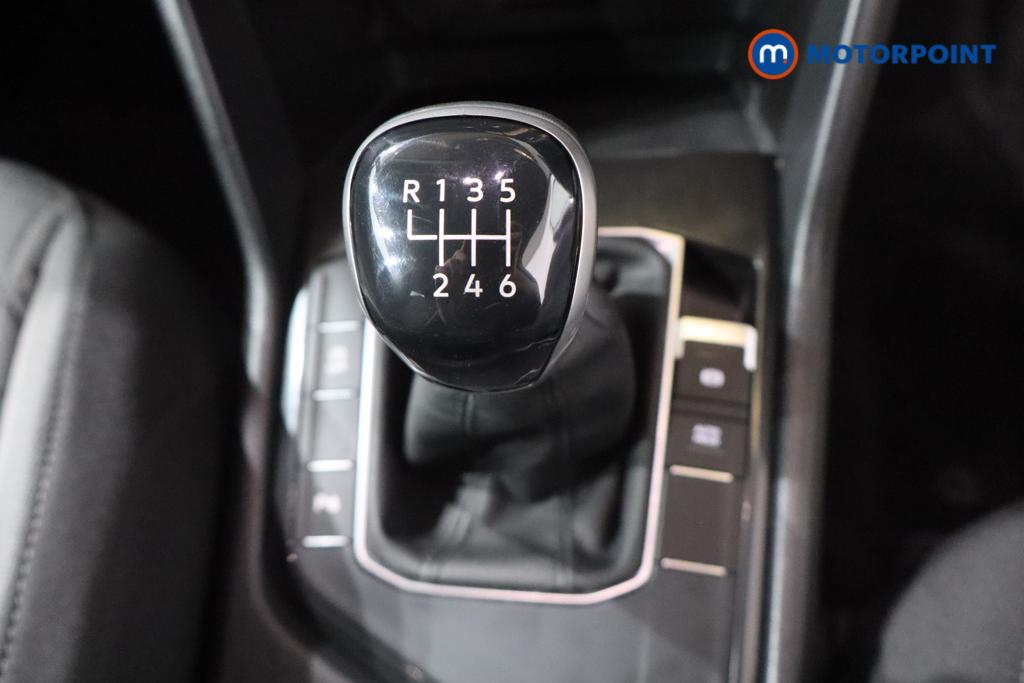 Volkswagen Tiguan Life Manual Petrol SUV - Stock Number (1670712) - 14th supplementary image