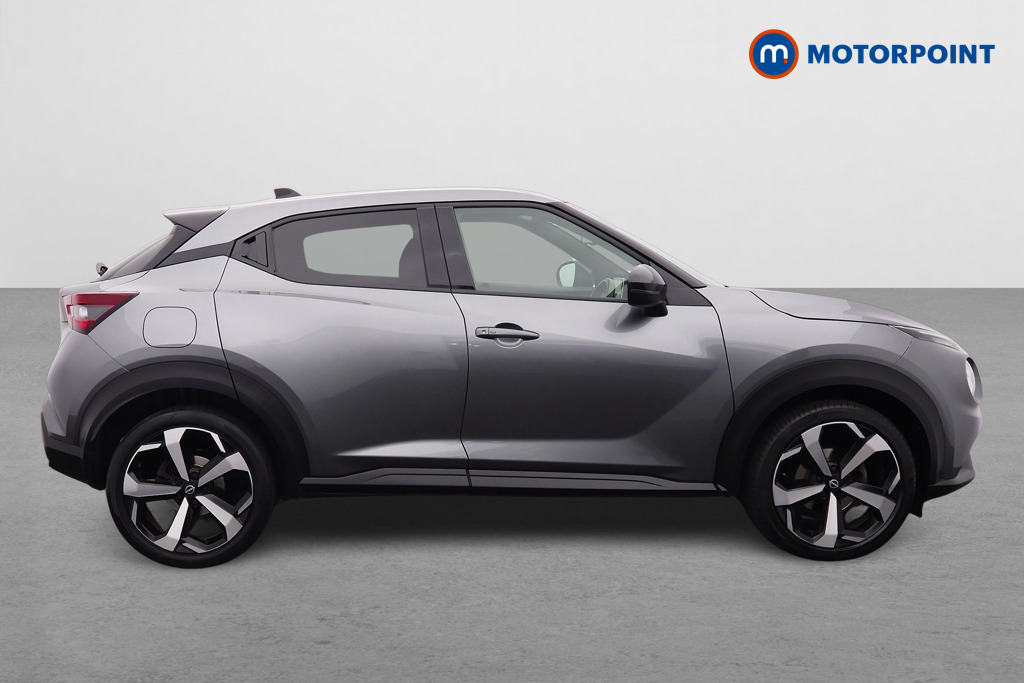 Nissan Juke N-Connecta Automatic Petrol SUV - Stock Number (1671821) - Drivers side