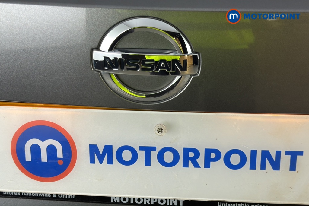 Nissan Juke N-Connecta Automatic Petrol SUV - Stock Number (1671966) - 994th supplementary image