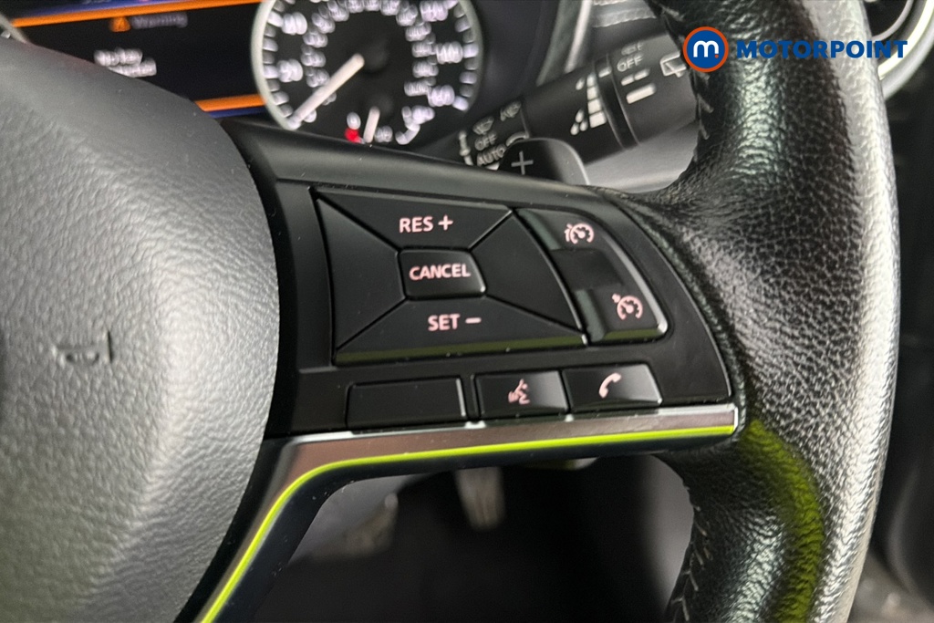 Nissan Juke N-Connecta Automatic Petrol SUV - Stock Number (1671966) - 3rd supplementary image