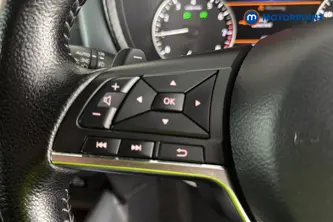 Nissan Juke N-Connecta Automatic Petrol SUV - Stock Number (1671966) - 4th supplementary image