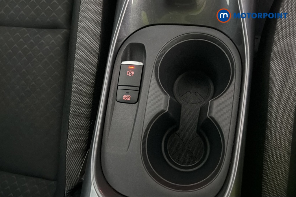 Nissan Juke N-Connecta Automatic Petrol SUV - Stock Number (1671966) - 16th supplementary image