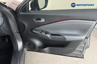 Nissan Juke N-Connecta Automatic Petrol SUV - Stock Number (1671966) - 18th supplementary image