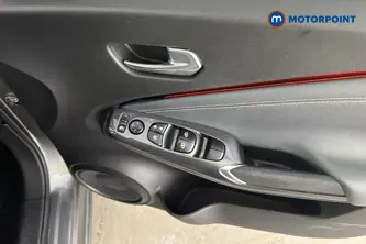 Nissan Juke N-Connecta Automatic Petrol SUV - Stock Number (1671966) - 19th supplementary image