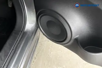 Nissan Juke N-Connecta Automatic Petrol SUV - Stock Number (1671966) - 21st supplementary image