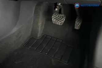 Nissan Juke N-Connecta Automatic Petrol SUV - Stock Number (1671966) - 24th supplementary image