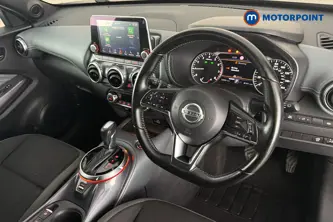 Nissan Juke N-Connecta Automatic Petrol SUV - Stock Number (1671966) - 1st supplementary image