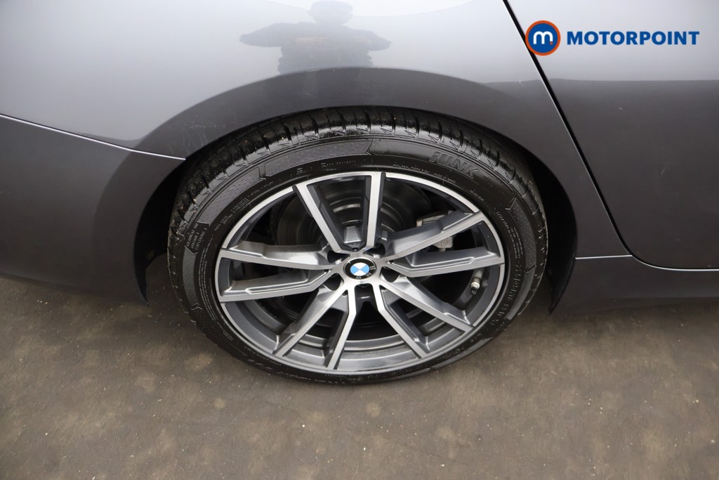 BMW 3 Series Sport Automatic Petrol Saloon - Stock Number (1671970) - 3rd supplementary image