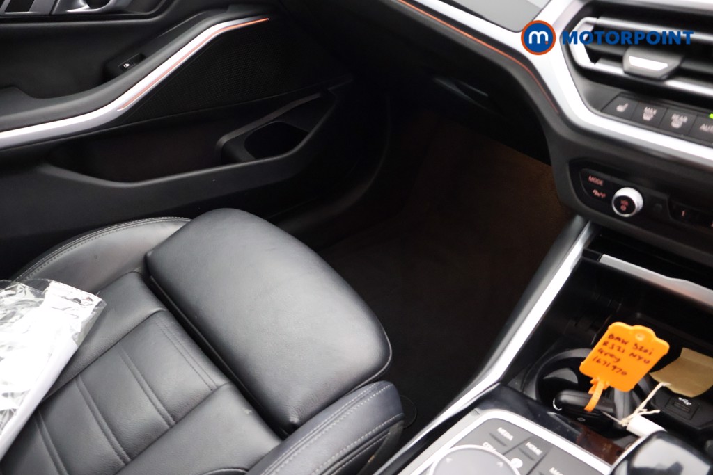 BMW 3 Series Sport Automatic Petrol Saloon - Stock Number (1671970) - 17th supplementary image