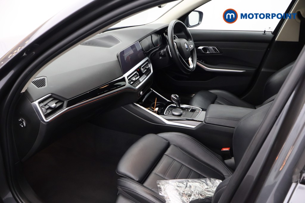 BMW 3 Series Sport Automatic Petrol Saloon - Stock Number (1671970) - 31st supplementary image