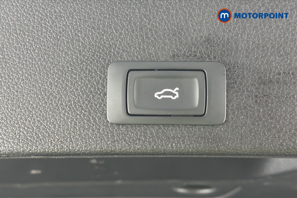 Audi Q2 S Line Automatic Petrol SUV - Stock Number (1672114) - 35th supplementary image