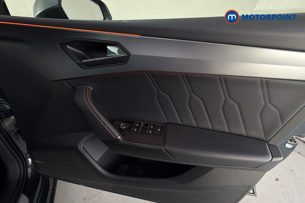 Cupra Leon VZ3 Automatic Petrol Hatchback - Stock Number (1672355) - 19th supplementary image