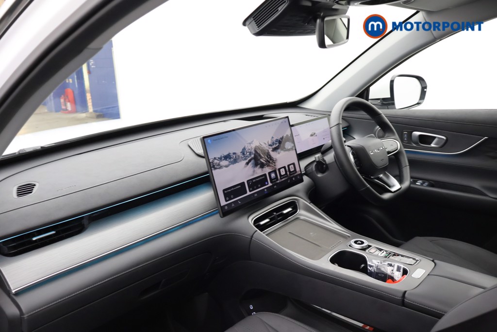 Chery Tiggo 8 Summit Automatic Petrol Plug-In Hybrid SUV - Stock Number (1672684) - 26th supplementary image