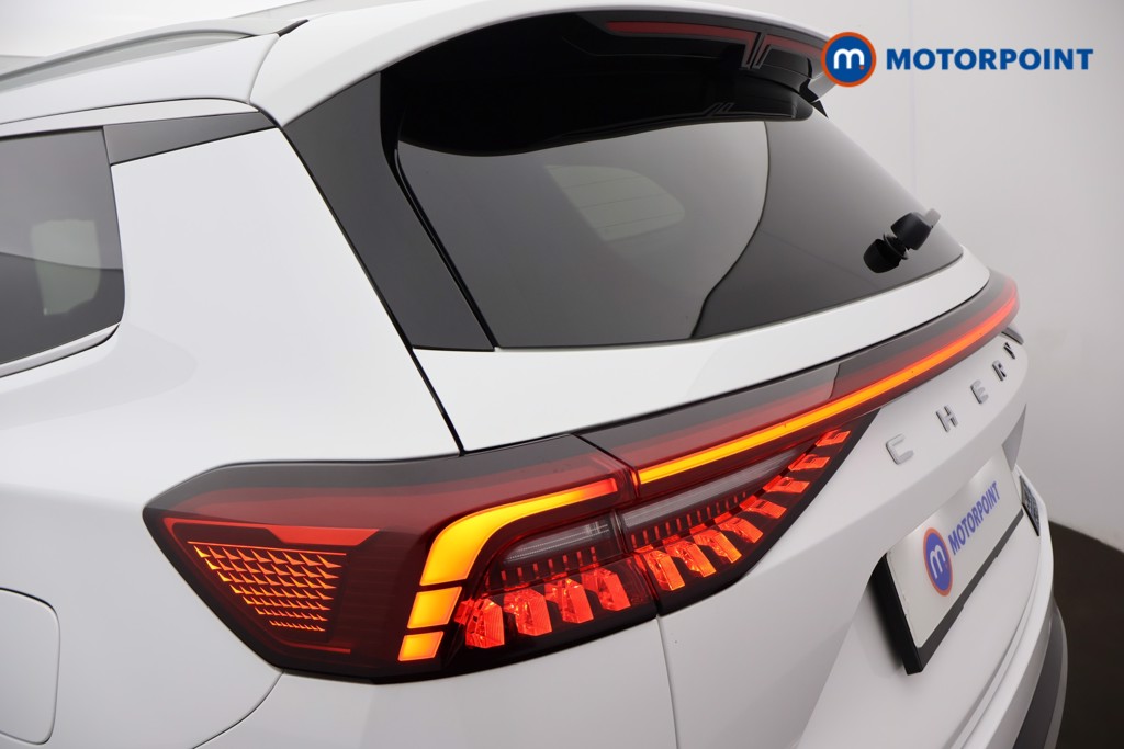 Chery Tiggo 8 Summit Automatic Petrol Plug-In Hybrid SUV - Stock Number (1672684) - 32nd supplementary image