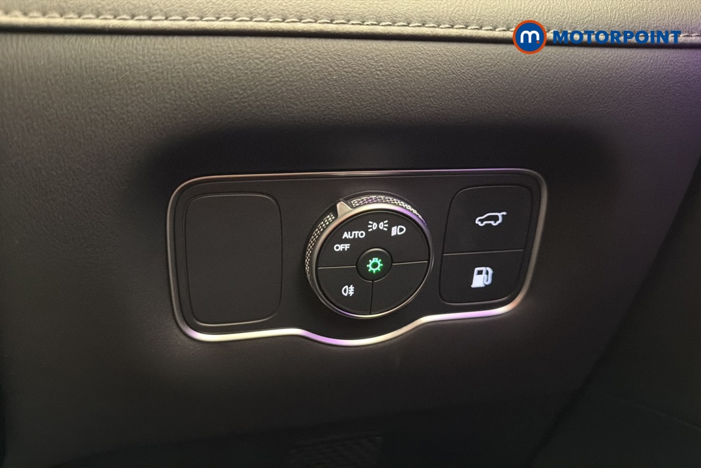 Chery Tiggo 8 Summit Automatic Petrol Plug-In Hybrid SUV - Stock Number (1672687) - 11th supplementary image