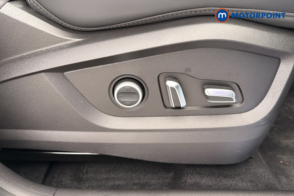 Chery Tiggo 8 Summit Automatic Petrol Plug-In Hybrid SUV - Stock Number (1672687) - 23rd supplementary image