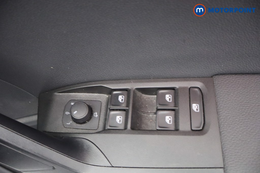 Seat Arona Fr Sport Automatic Petrol SUV - Stock Number (1672755) - 8th supplementary image