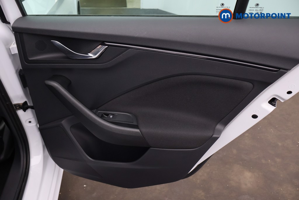 Skoda Kamiq Se Drive Manual Petrol SUV - Stock Number (1673369) - 21st supplementary image