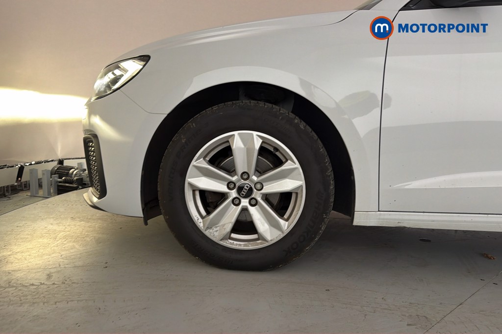 Audi A1 Technik Manual Petrol Hatchback - Stock Number (1673515) - 47th supplementary image