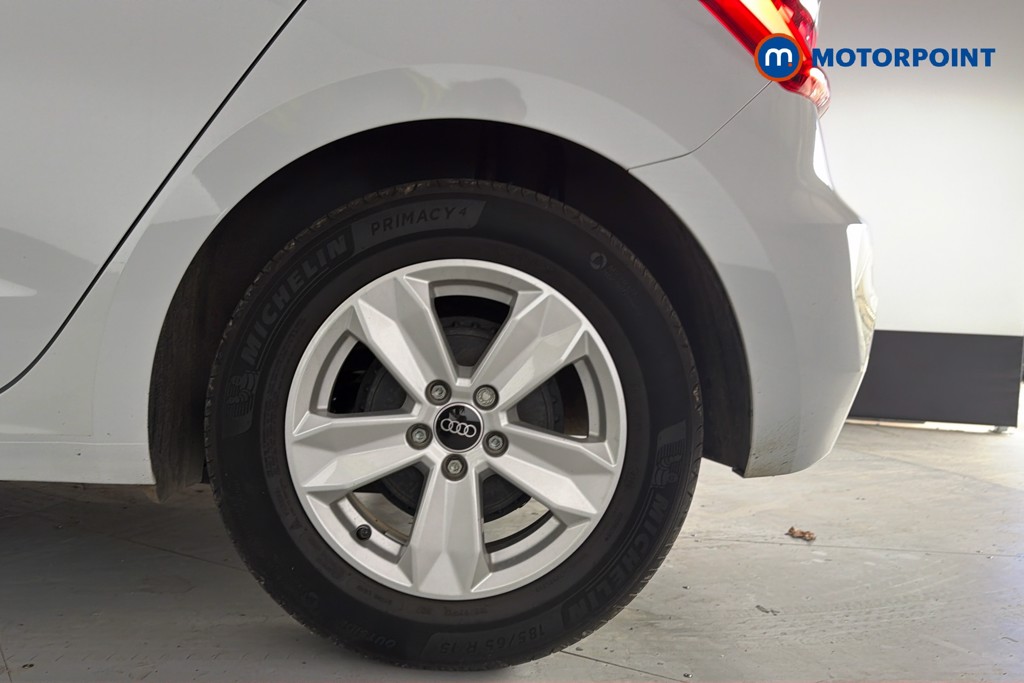 Audi A1 Technik Manual Petrol Hatchback - Stock Number (1673515) - 48th supplementary image